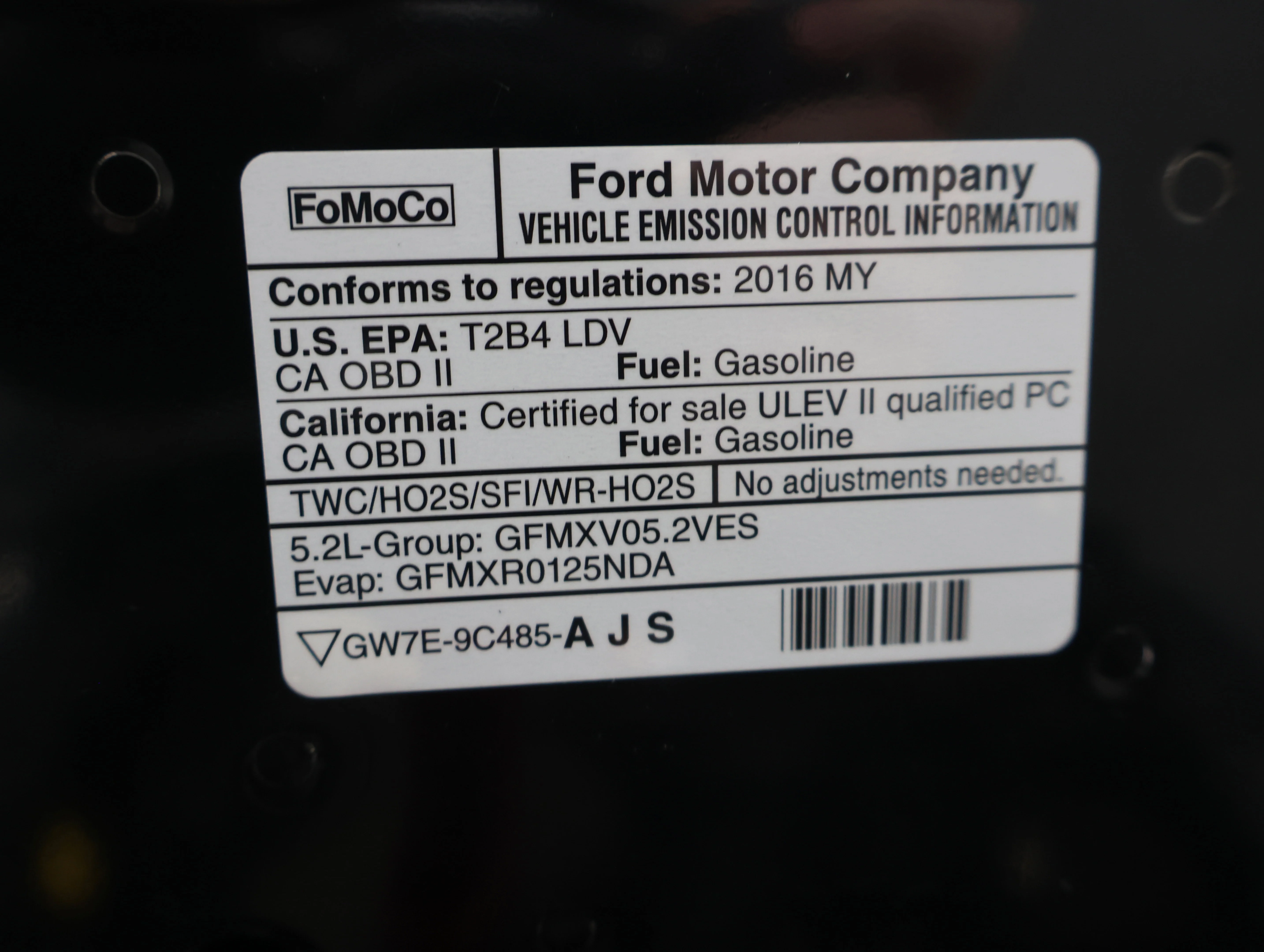 Used 2016 Shadow Black Ford Shelby GT350 image 17