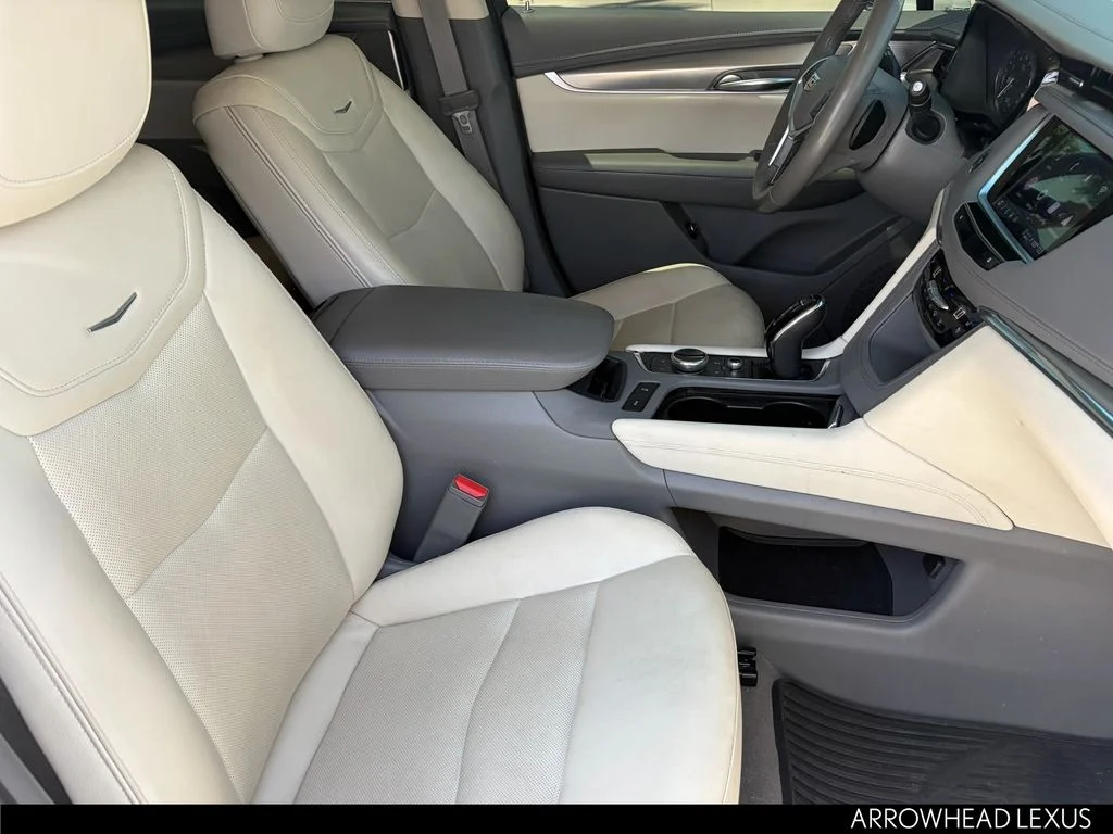 Used 2023 White Cadillac Premium Luxury image 36