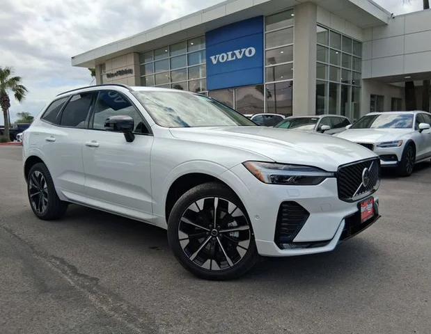 2026 Volvo XC60 Plus