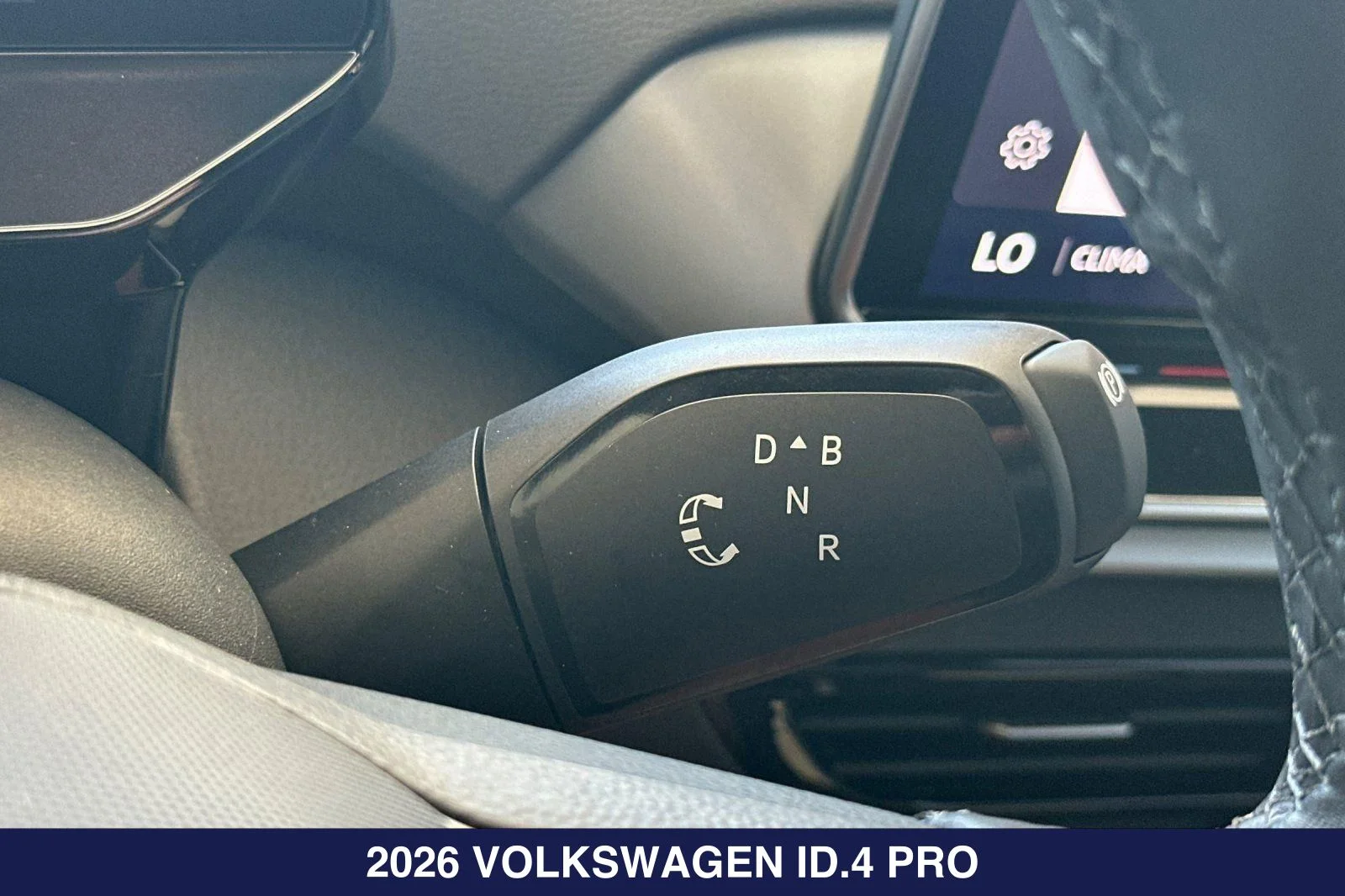 2026 Volkswagen ID.4 PRO - Photo 21