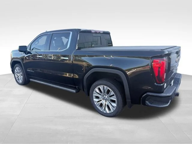 Used 2020 Onyx Black GMC Denali image 3
