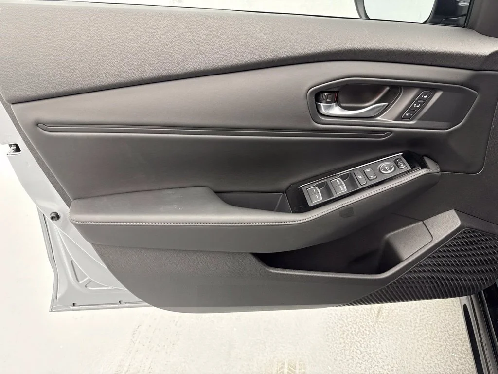 New 2026 Urban Gray Pearl Honda Touring image 16