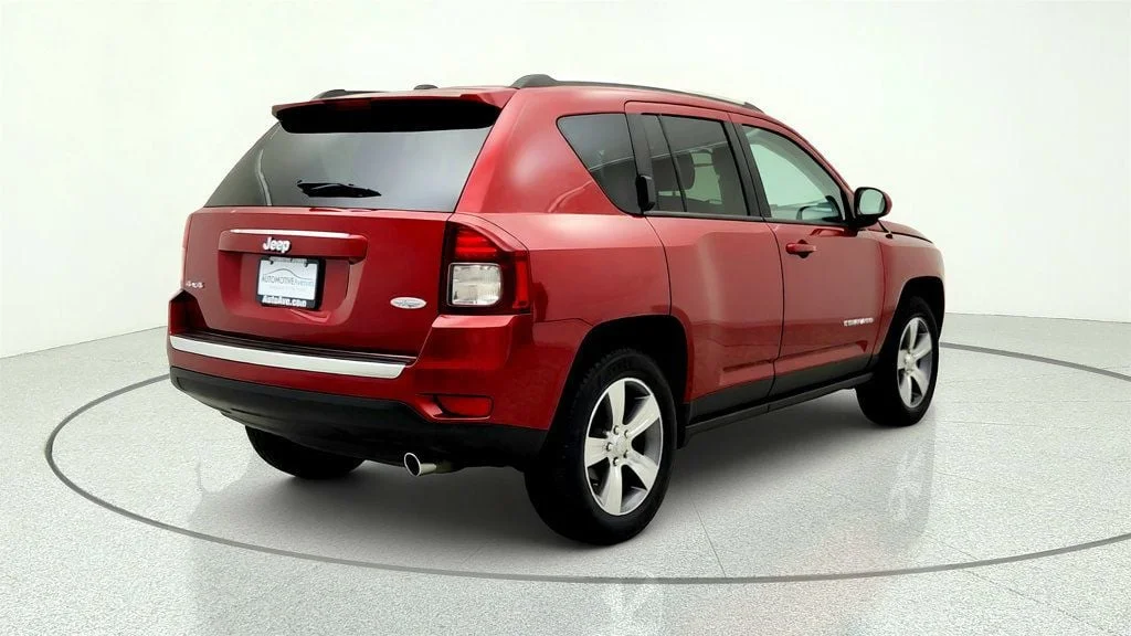 Used 2017 Deep Cherry Red Crystal Pearlcoat Jeep High Altitude 4x4 *Ltd Avail* w/ Sunroof & Remote Start image 5