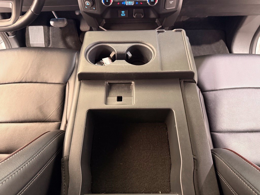 Used 2022 Oxford White Ford Lariat image 22