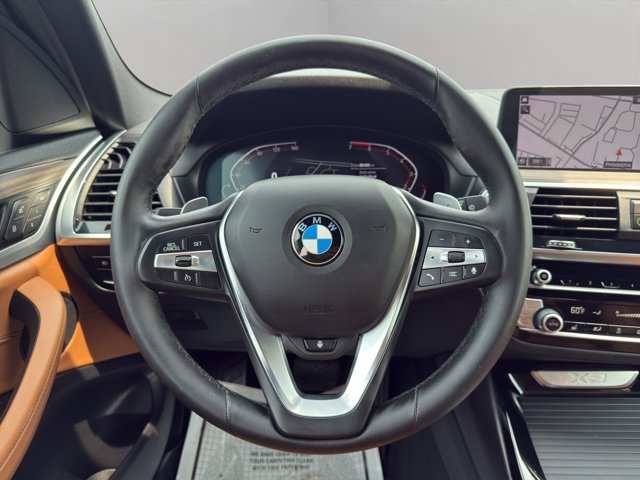 Used 2021 Dark Graphite Metallic BMW xDrive30i image 10