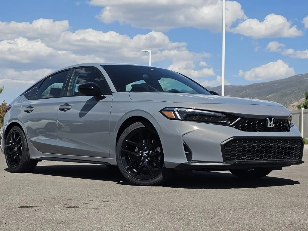 New 2026 Urban Gray Pearl Honda Sport image 2