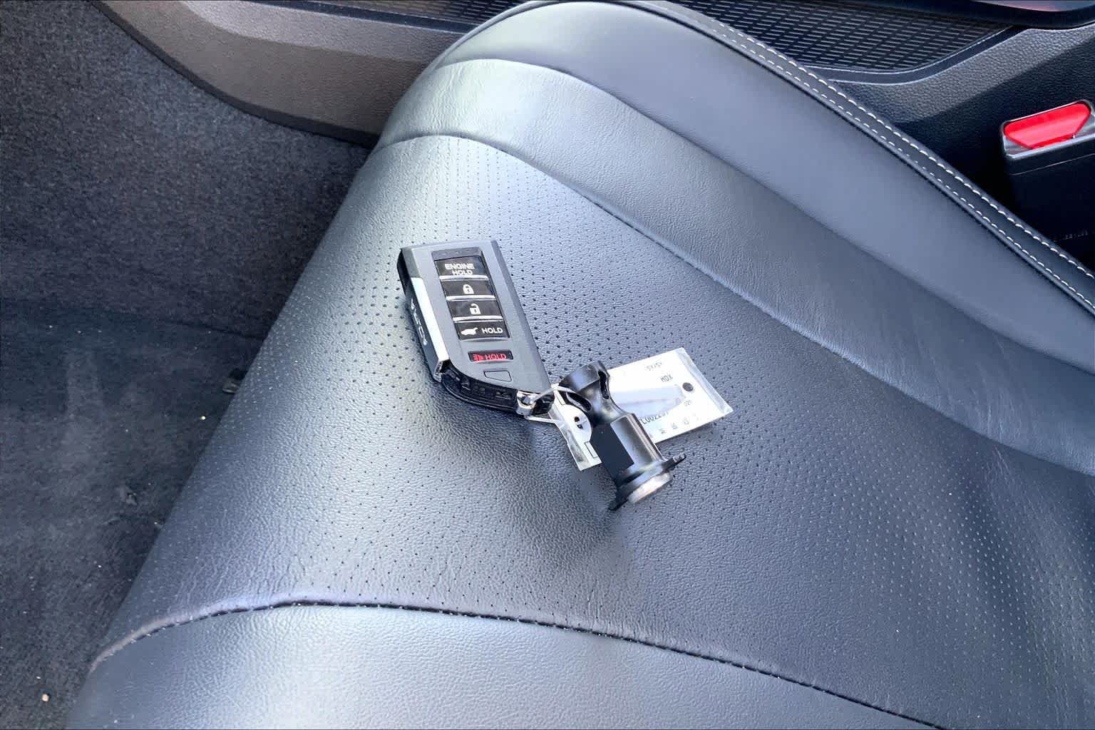 Certified Used 2026 Solar Silver Metallic Acura with Technology Package image 14