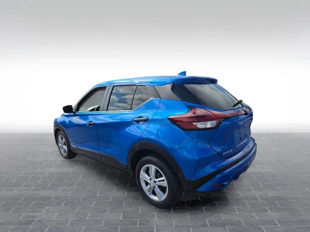 Used 2025 Blue Nissan S image 5
