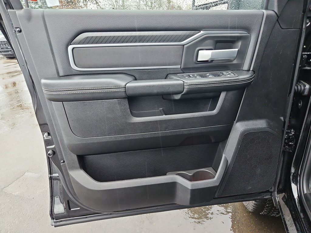 2025 RAM 2500 Big Horn - Photo 11