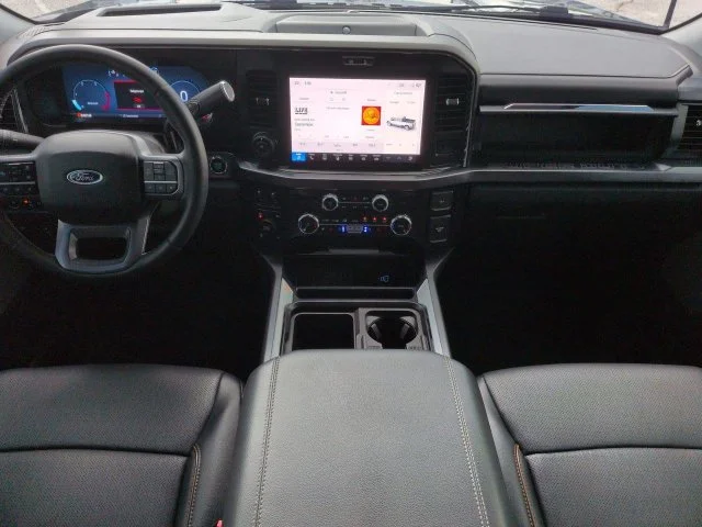 Used 2025 Gray Metallic Ford Lariat image 15