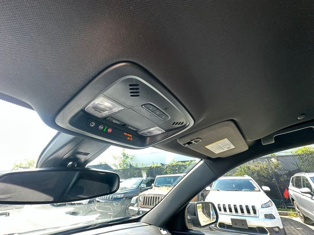 Used 2024 Black Chevrolet LT Cloth image 18