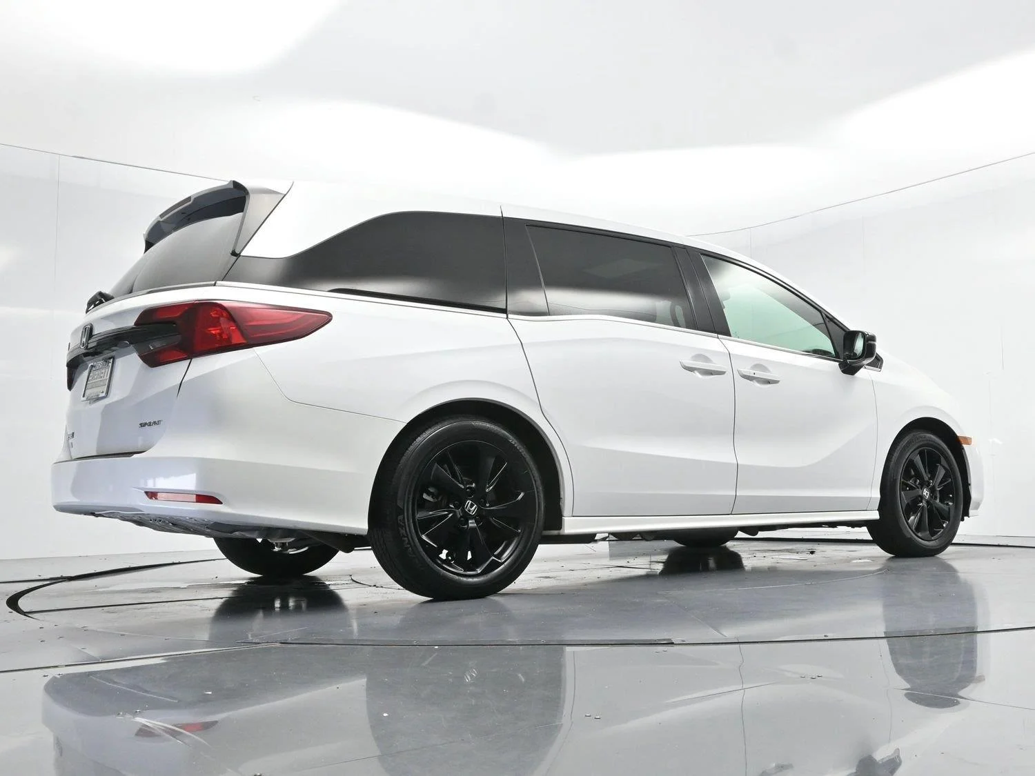 Used 2024 White Honda Sport image 46