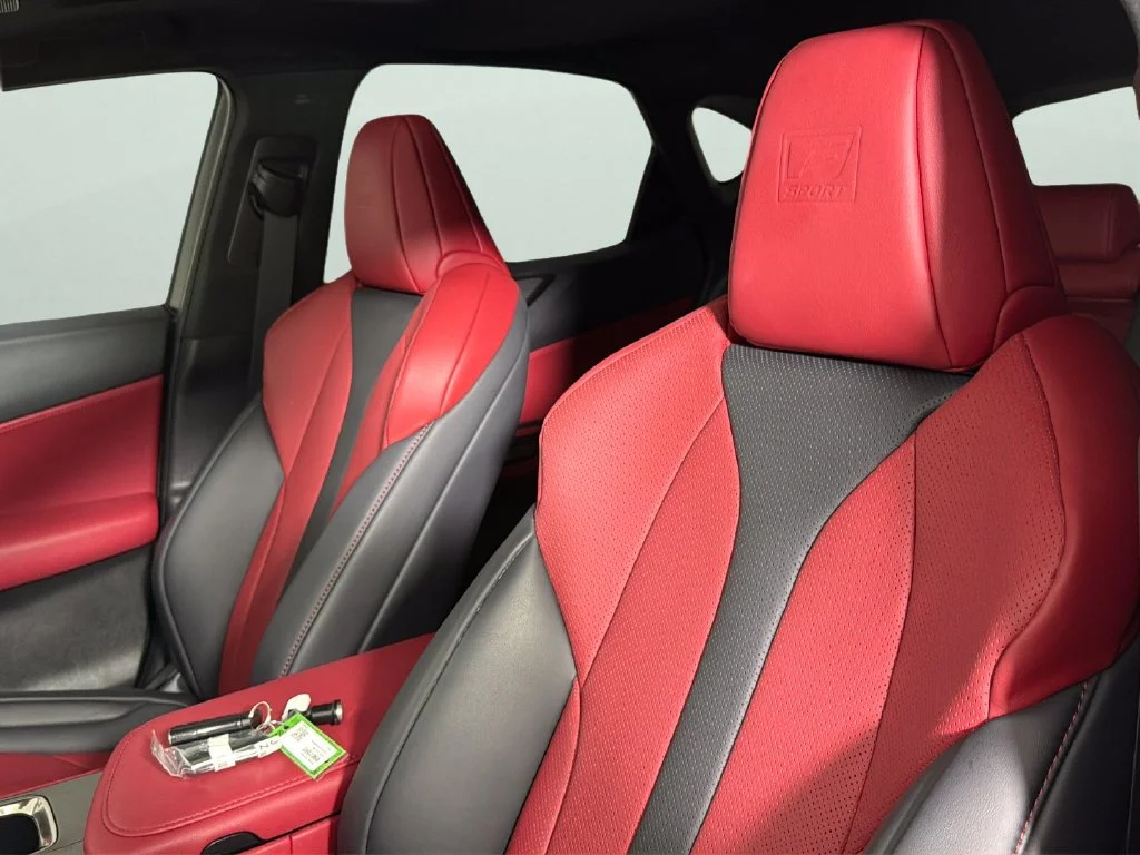 Used 2025 Silver Lexus NX 350 F SPORT Handling image 28