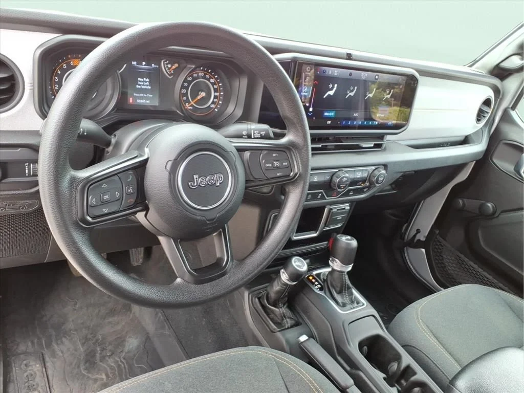 Used 2024 Silver Jeep Sport image 18