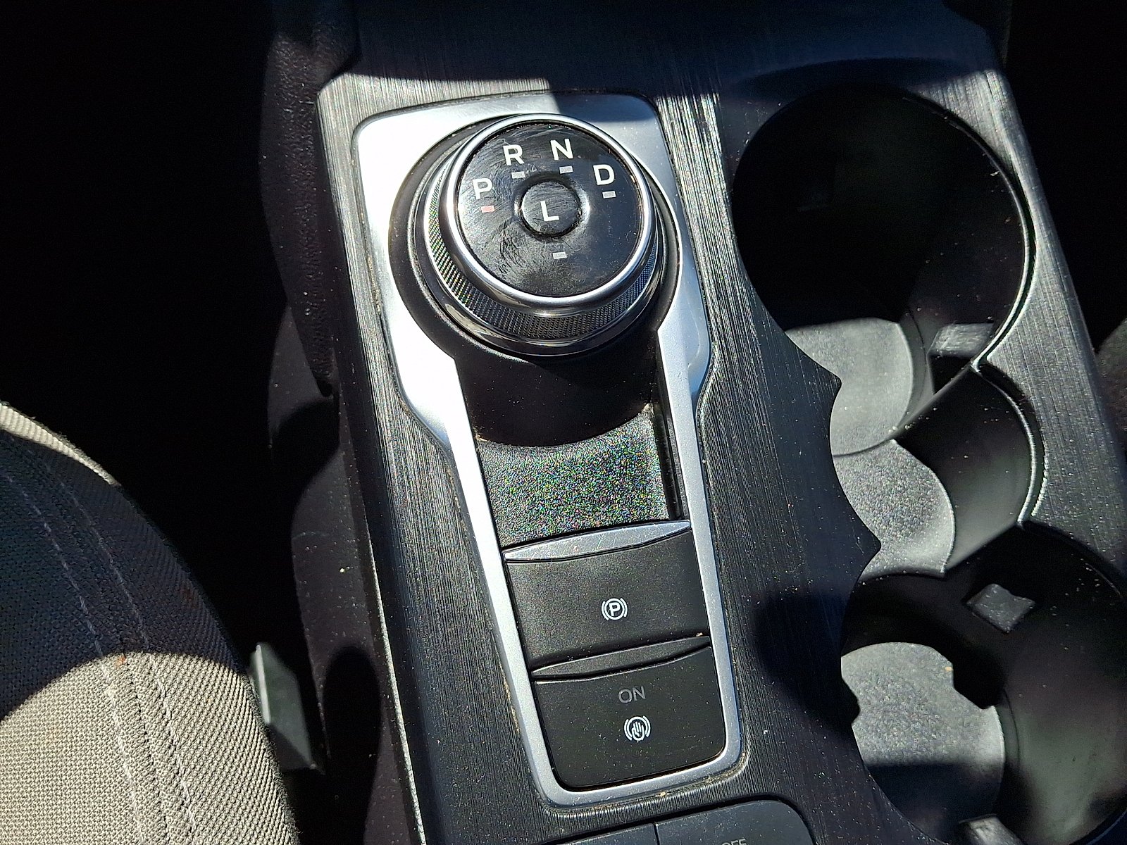 Used 2022 Agate Black Metallic - UM Ford SE image 14