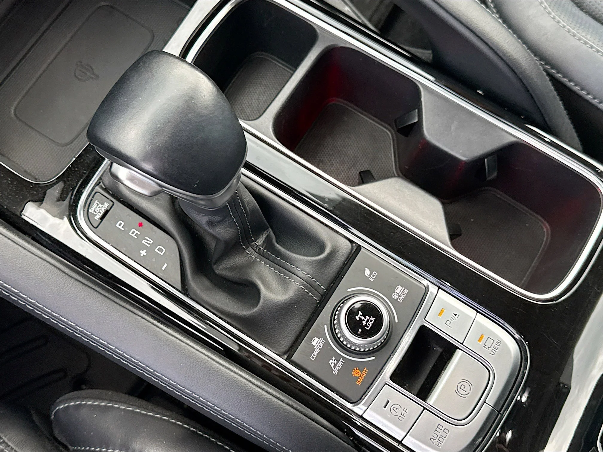 Used 2021 Wolf Gray Kia SX image 28