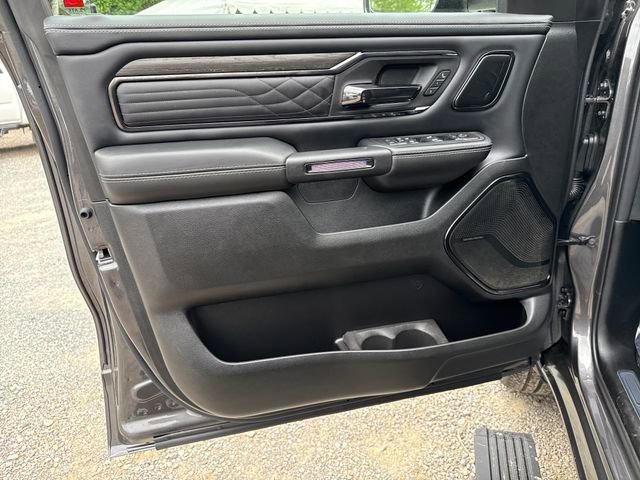 New 2026 Granite Crystal Metallic Clearcoat RAM Limited image 15