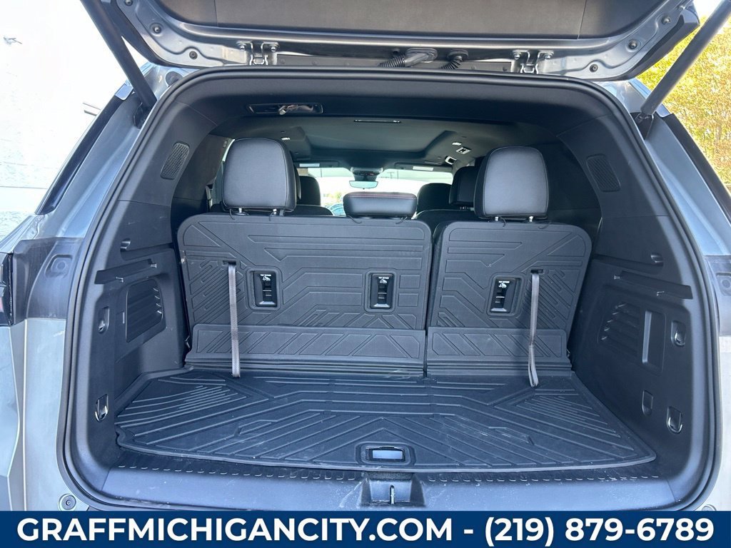 Used 2026 Sterling Gray Metallic Chevrolet Z71 image 38