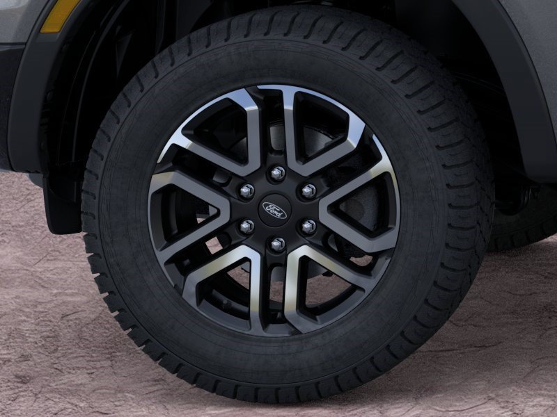 New 2026 Carbonized Gray Metallic Ford LARIAT image 19