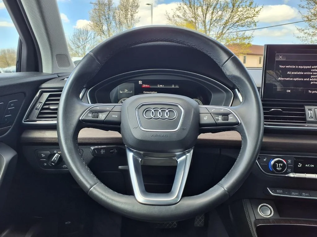 Used 2021 Ibis White Audi 45 Premium Plus image 10