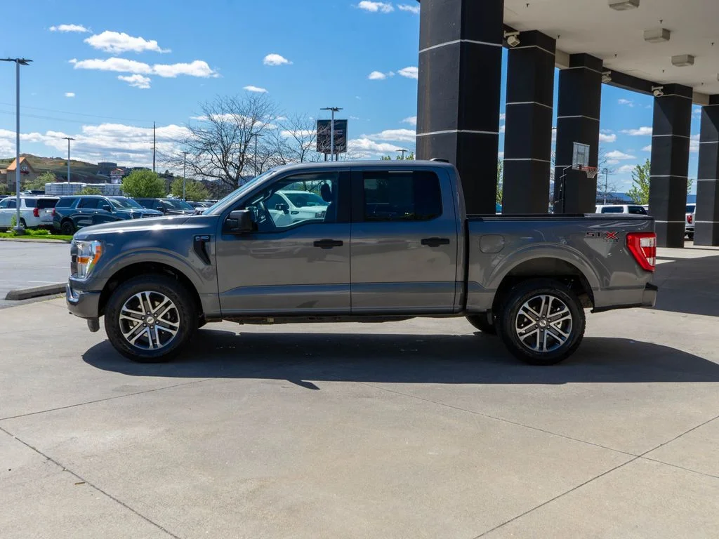 Used 2022 Gray Ford XL image 4