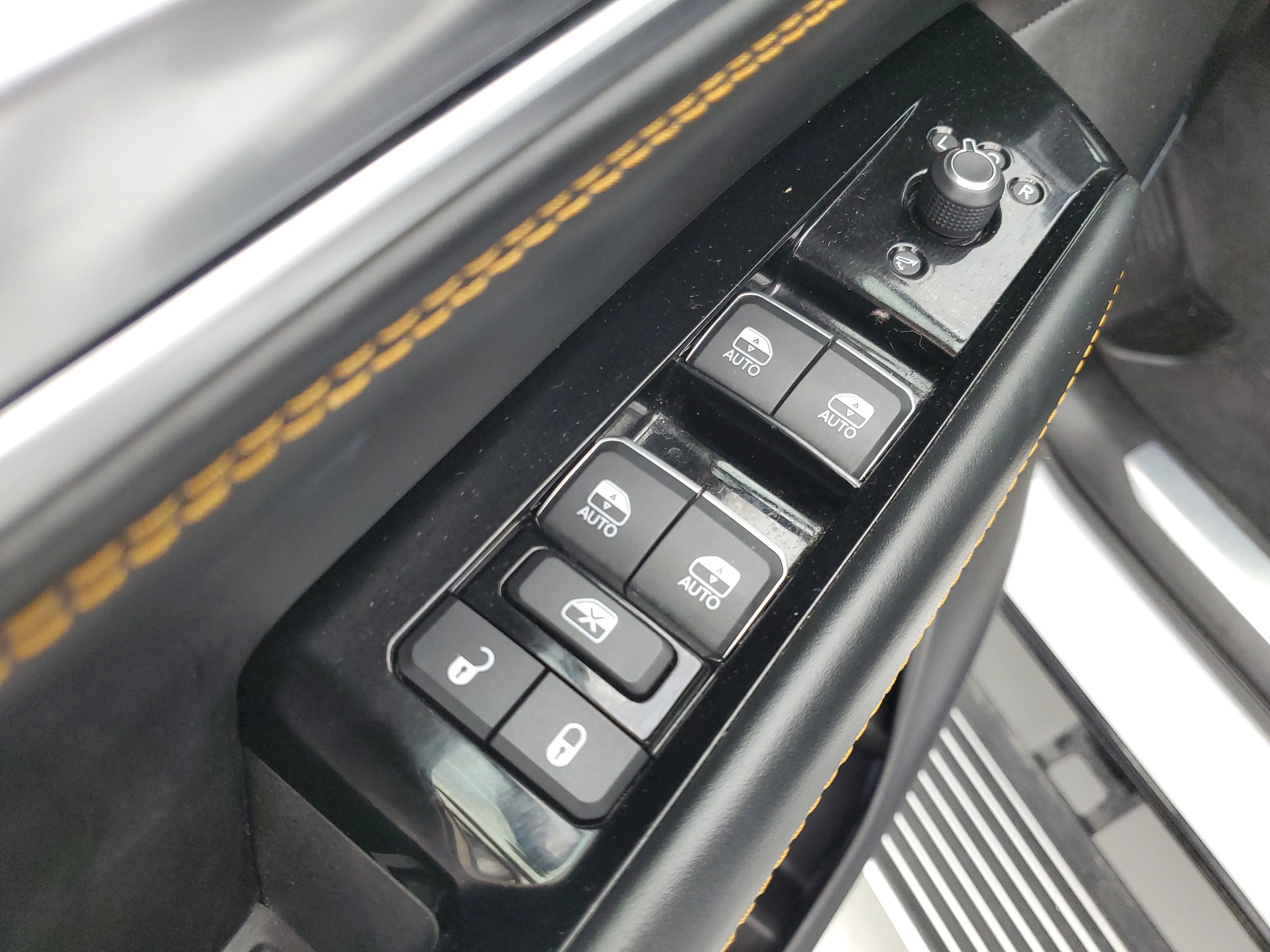 2024 Jeep Grand Wagoneer L Series III - Photo 20