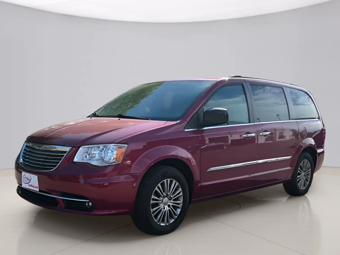 Used 2014 Red Chrysler TOURING image 1