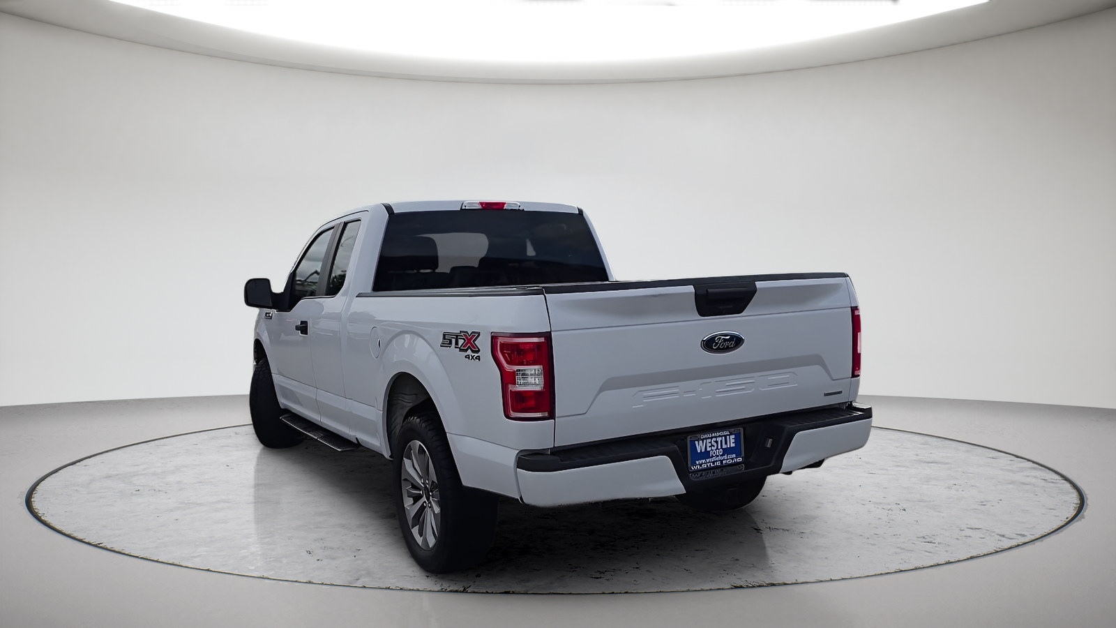 Used 2018 Oxford White Ford XL image 9