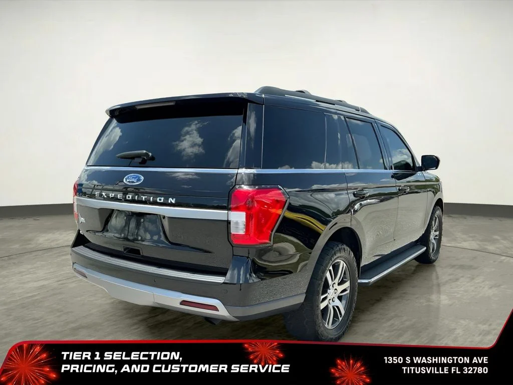 Used 2023 Black Ford XLT image 10