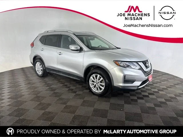 Used 2017 Silver Nissan SV image 1