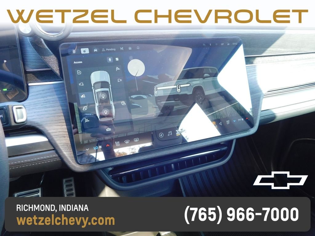 Used 2023 Blue Rivian Adventure image 20