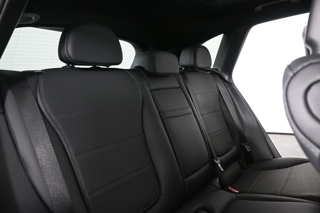 Certified Used 2026  Mercedes-Benz GLC 300 image 20