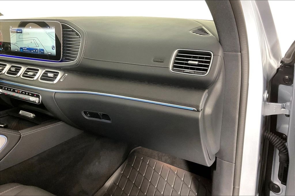 Used 2026 Black Mercedes-Benz GLS 450 image 14