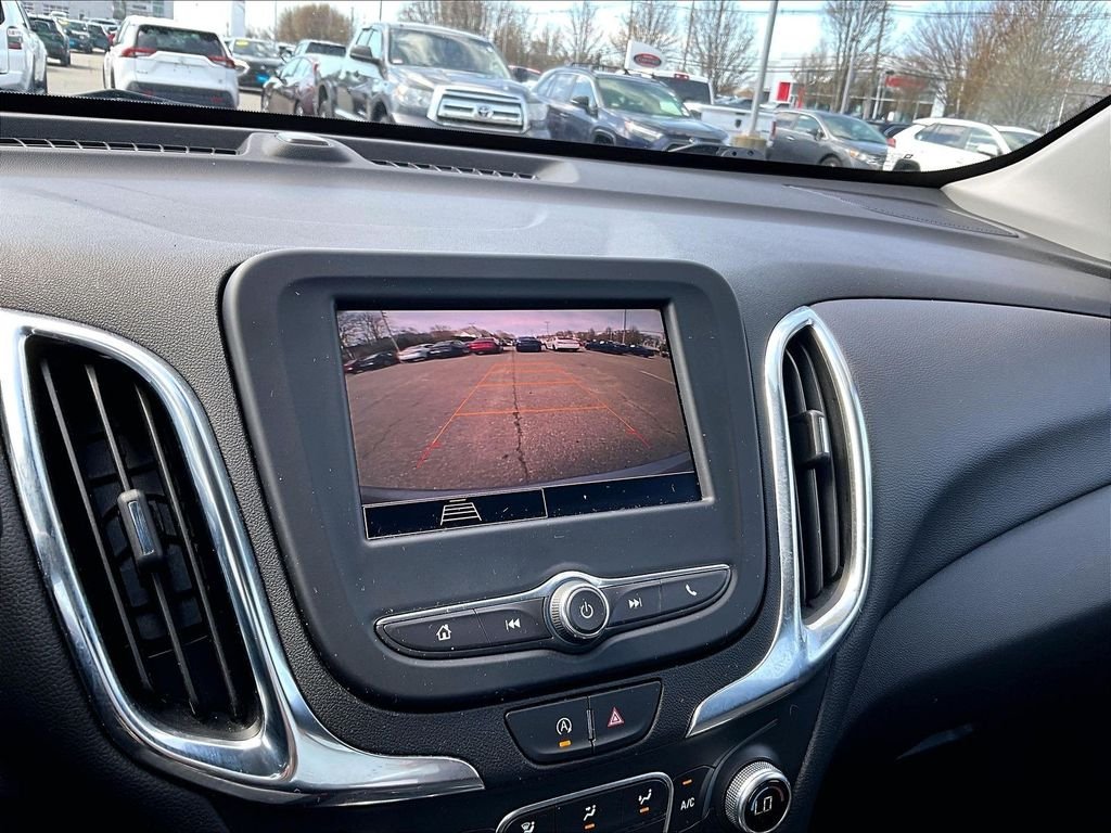 Used 2024 Gray Chevrolet LT image 19