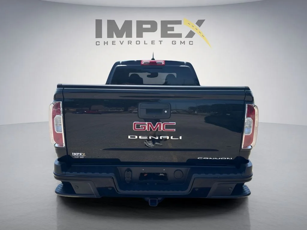 Used 2021 Black GMC Denali image 4