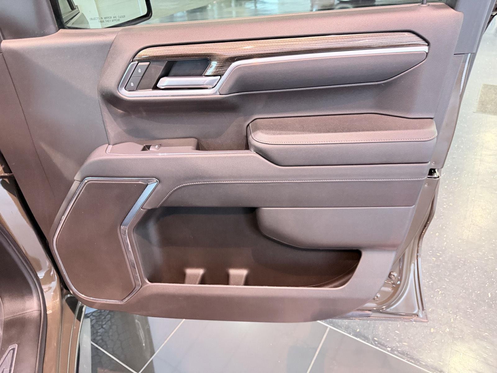 Used 2023 HARVEST BRONZE METALLIC Chevrolet LT image 28