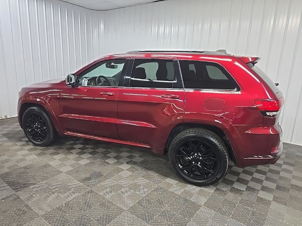 Used 2021 Red Jeep Limited X image 4
