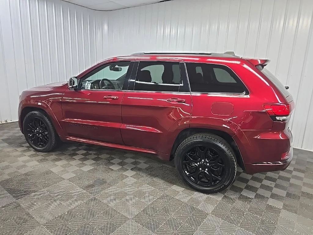 Used 2021 Velvet Jeep Limited X image 4