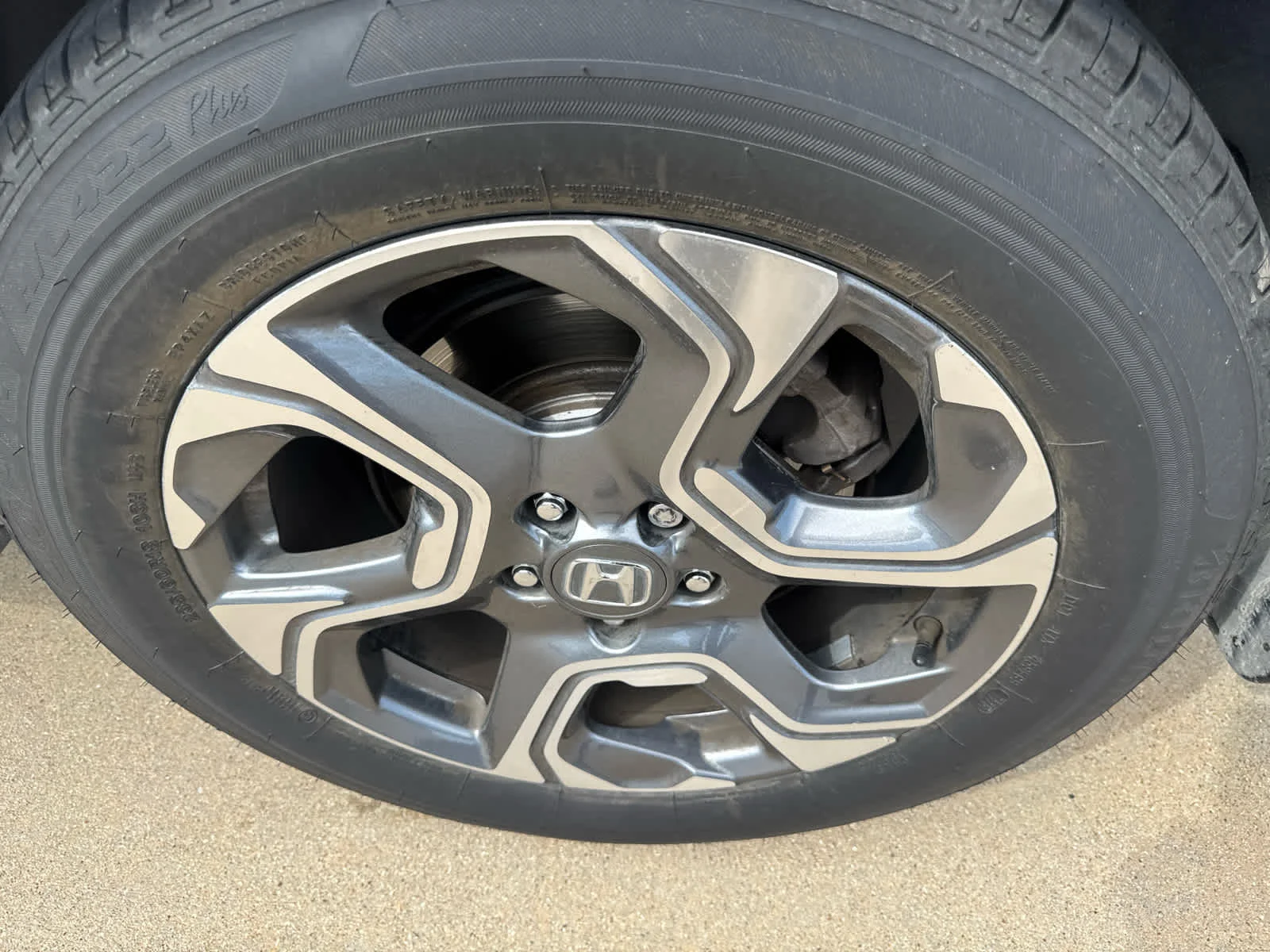 Used 2018 White Diamond Pearl Honda EX image 7