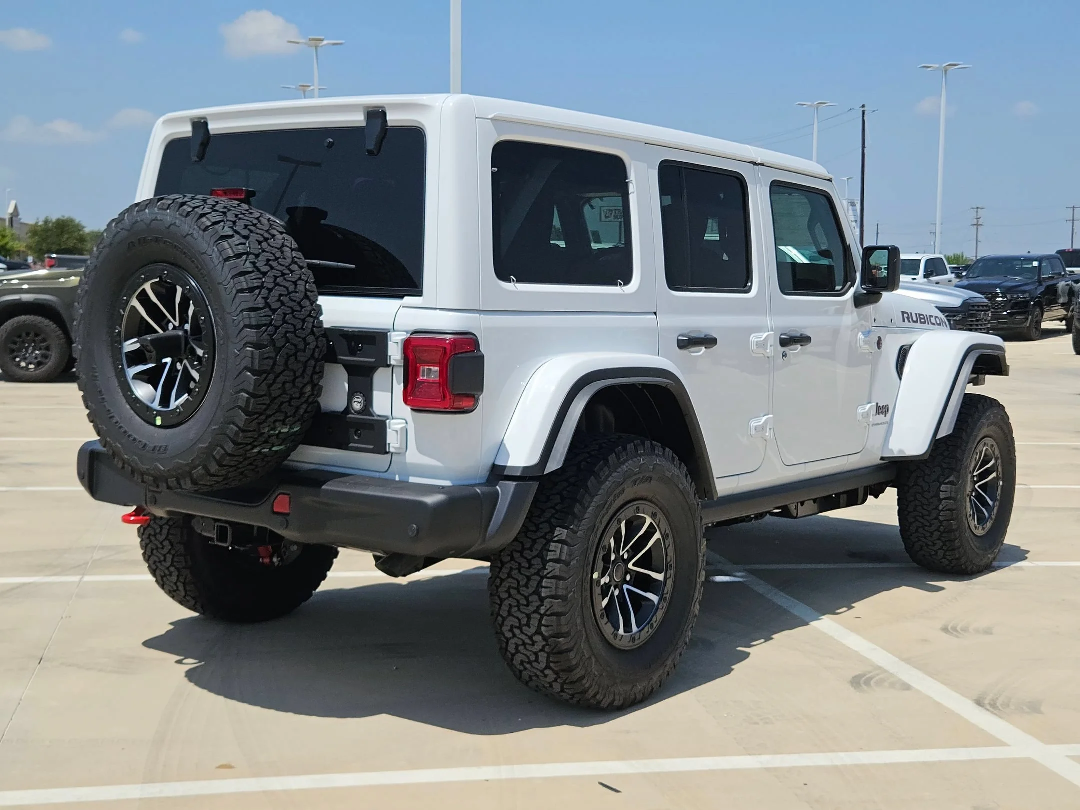 New 2026 Bright White Clearcoat Jeep Rubicon X image 3