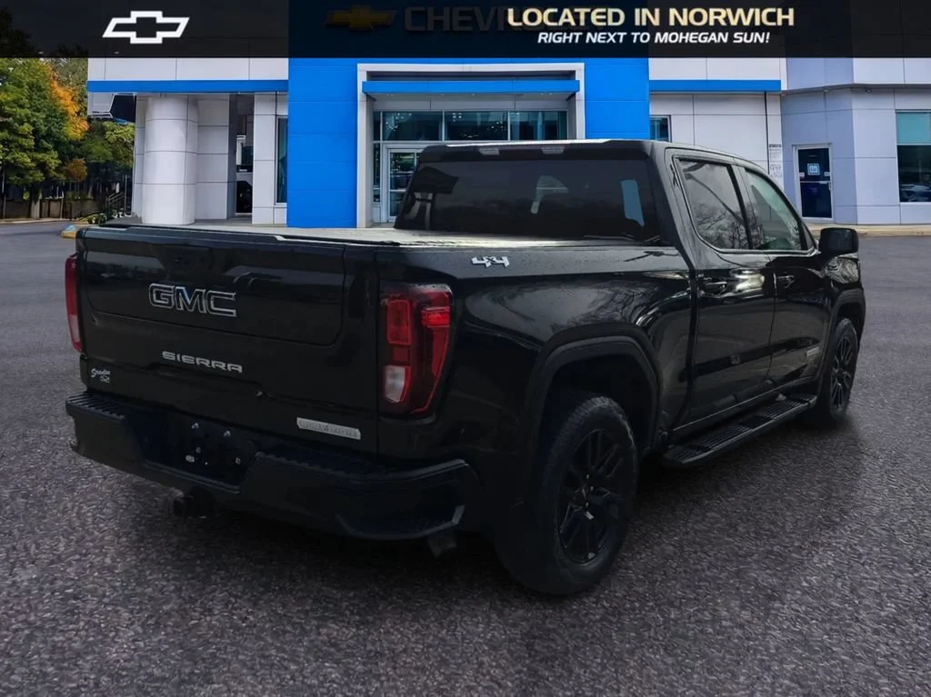 Certified Used 2022 Onyx Black GMC Elevation image 31