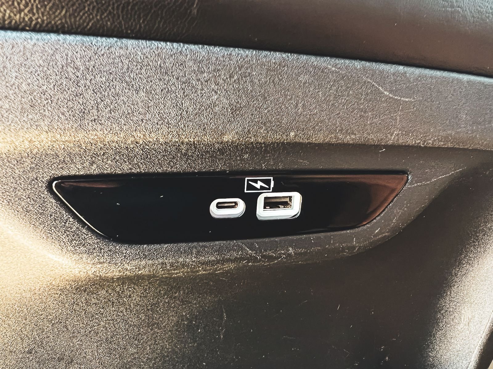 Used 2023 Black Chrysler Touring L image 19