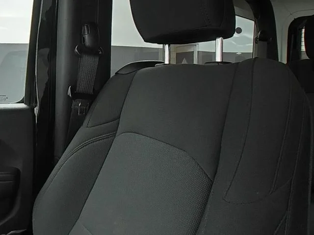 Used 2021 Black Jeep Sport image 39