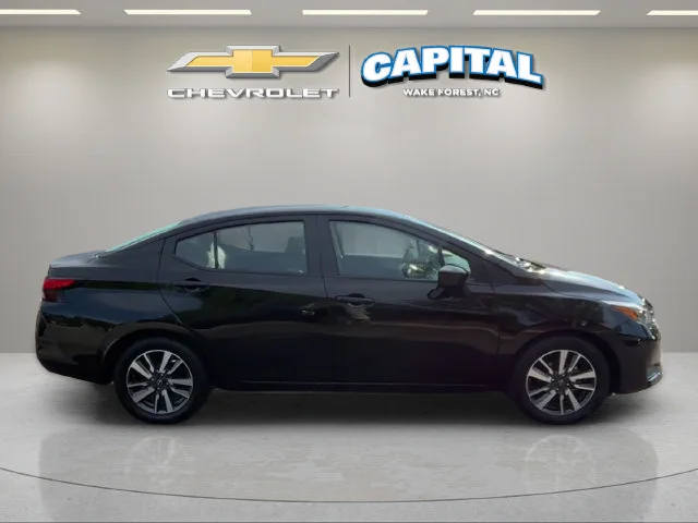 Used 2025  Nissan SV image 6