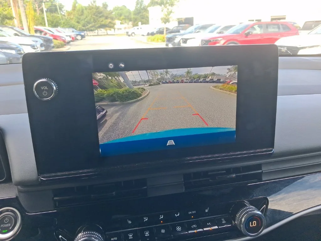 Used 2024  Honda Touring image 28