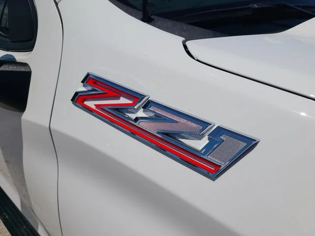 New 2026 Summit White Chevrolet LT Trail Boss image 10