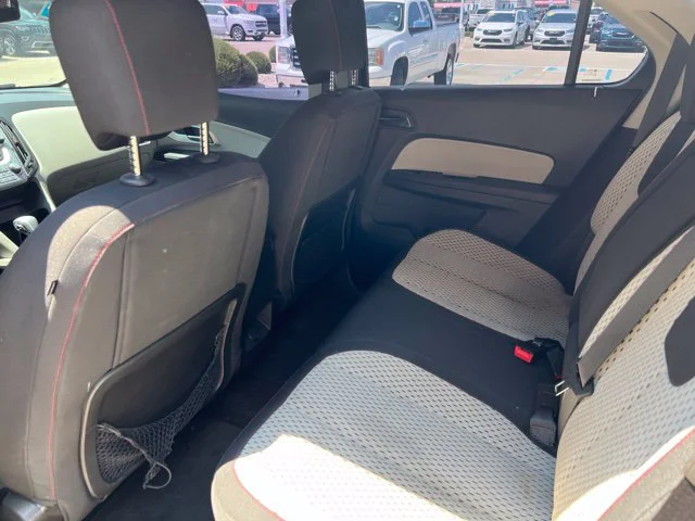 Used 2010 Silver Chevrolet LS image 27