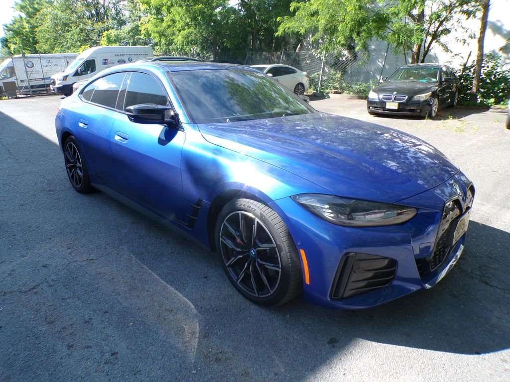 2023 BMW i4 M50's photo
