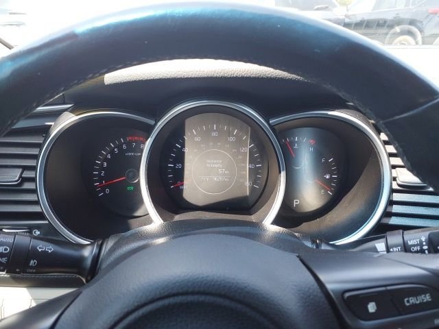 Used 2015 Black Kia EX image 15