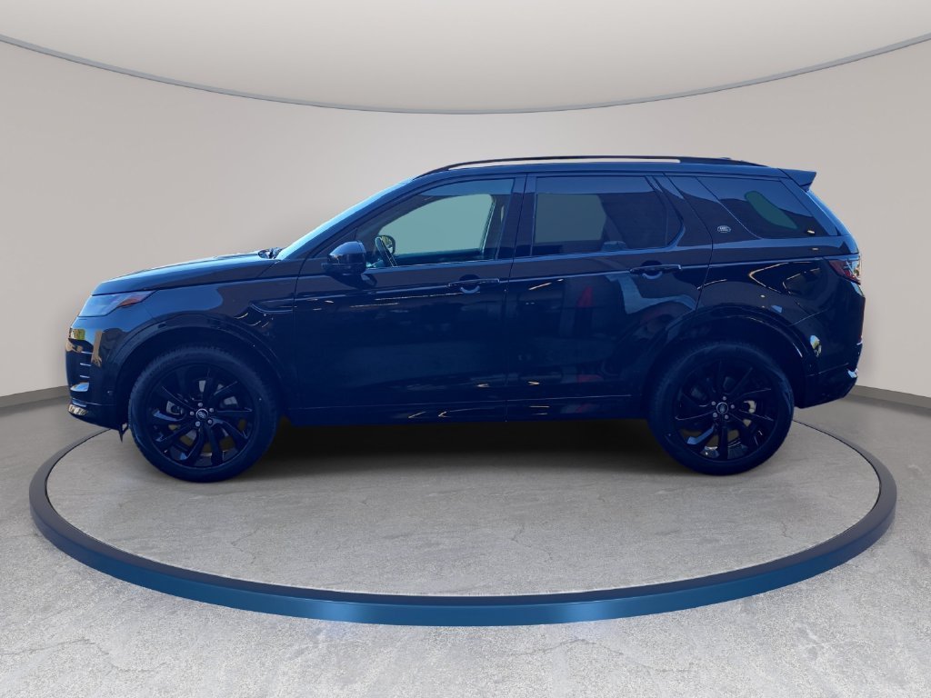 Certified Used 2025 Black Land Rover SE image 9